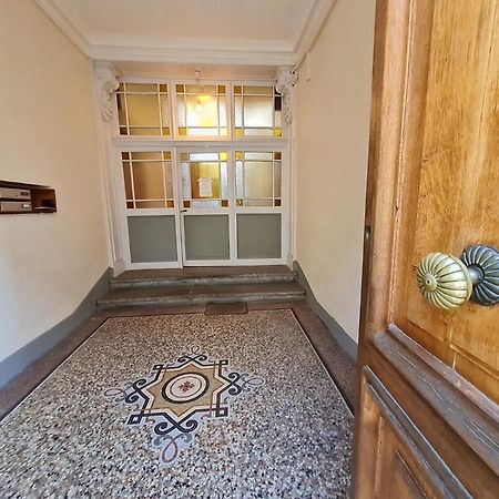 Appartement Intra Muros 8 Personnes Climatise Wifi Stationnement Facile أفينيون المظهر الخارجي الصورة