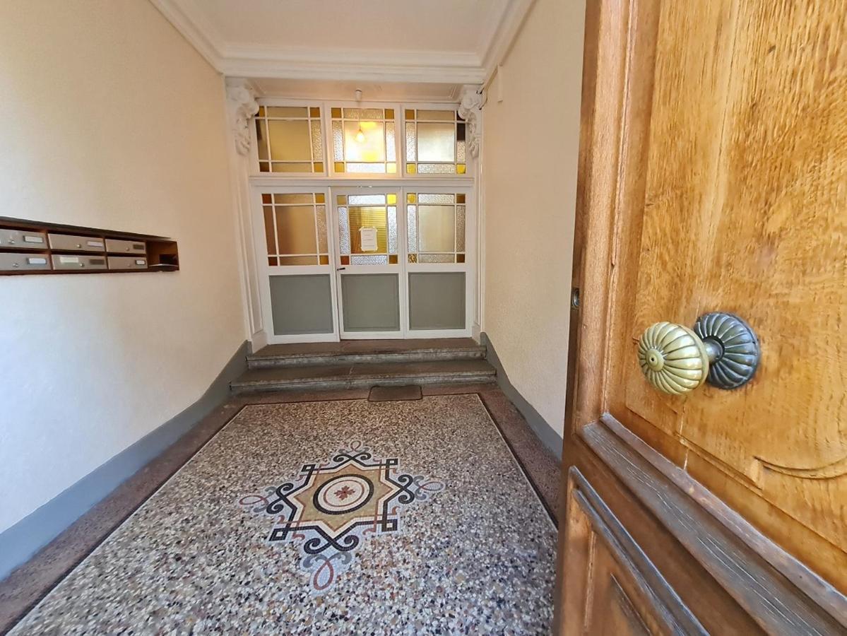 Appartement Intra Muros 8 Personnes Climatise Wifi Stationnement Facile أفينيون المظهر الخارجي الصورة