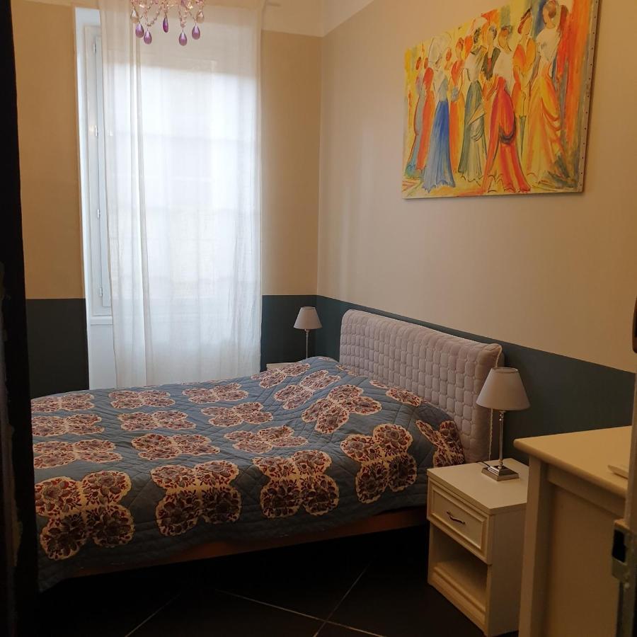 Appartement Intra Muros 8 Personnes Climatise Wifi Stationnement Facile أفينيون المظهر الخارجي الصورة